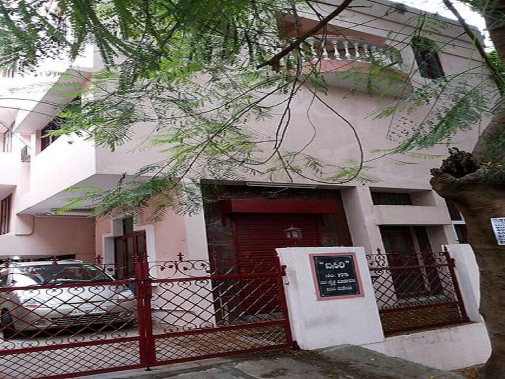 Snoozotel Bangalore Quarto foto